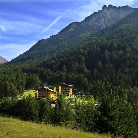 Hotel Shandranj Tesero Luaran gambar